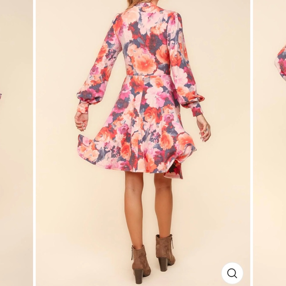 D9–(🚨PRICE FIRM) PLUS HACCI KNIT FLORAL PRINT MOCK NECK MINI LENGTH - Picture 3 of 3